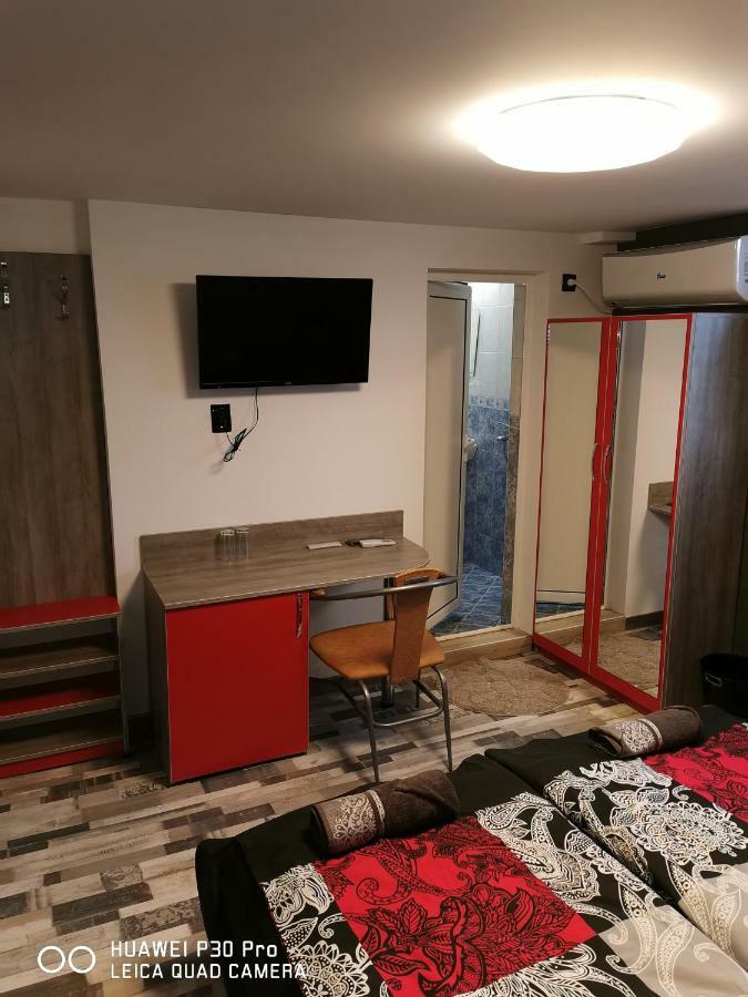 Hotel Belisimo Roese Buitenkant foto